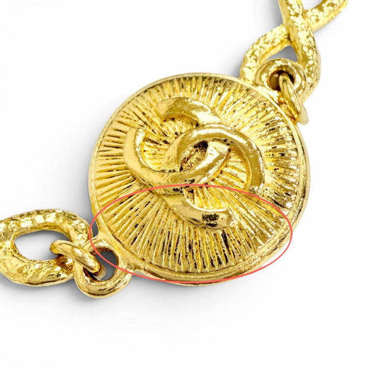 Excellent CHANEL belt 31 RUE CAMBON COCO Button Chain gold Women