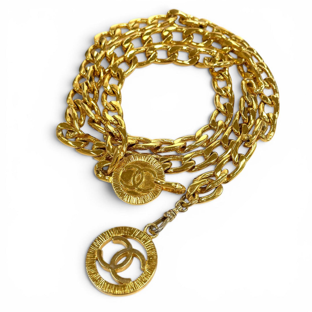 Great CHANEL belt COCO Mark Chain gold Women