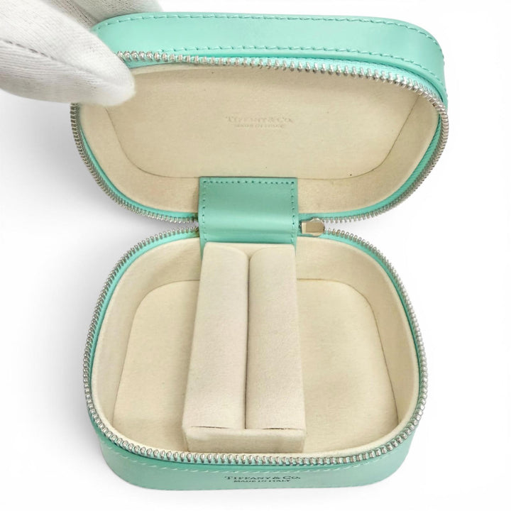 Excellent TIFFANY&Co. Rectangular Leather Jewelry Case TIFFANY & Co. Blue