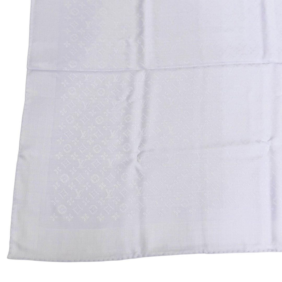 Excellent LOUIS VUITTON Evermore Shawl Monogram stall Light purple silk M94934