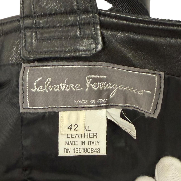 Excellent Salvatore Ferragamo one piece Gancini Sleeveless Leather black 42