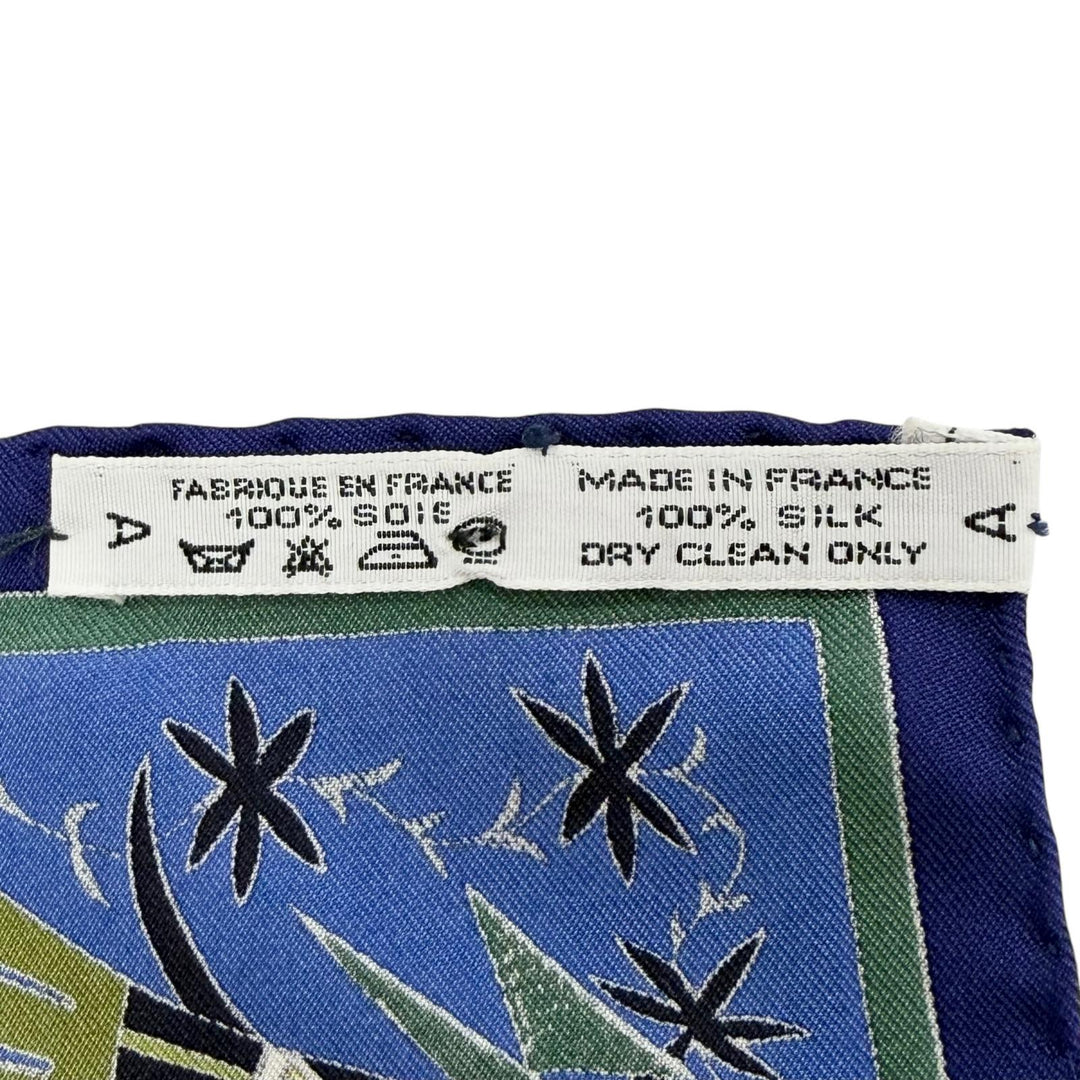 Excellent HERMES scarf Kachinas Hopi tribe Kale 90 Red series silk Women
