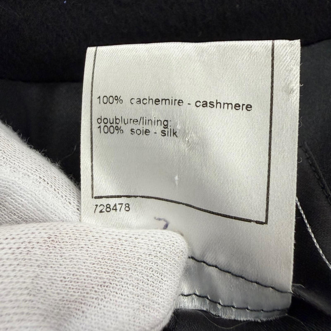 Excellent CHANEL coat COCO Mark Button black cashmere 40 04A P24402