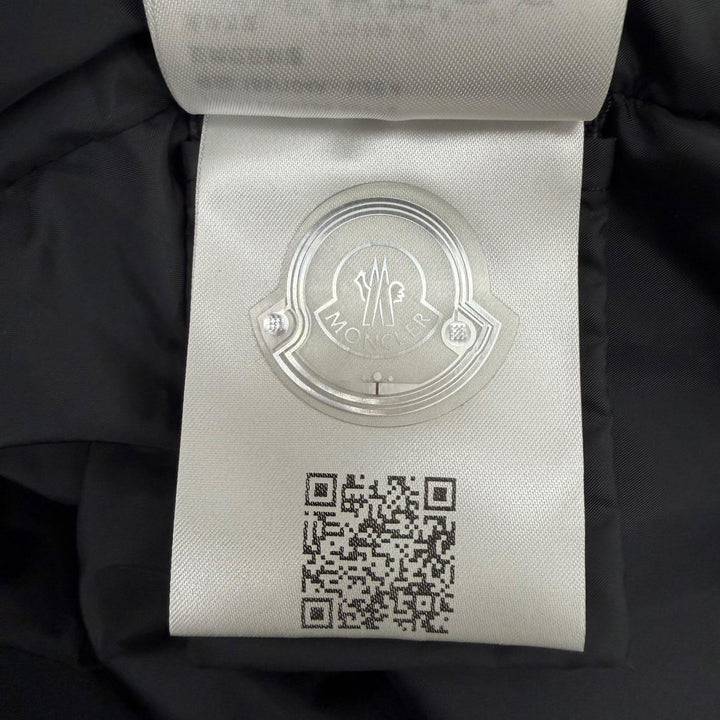 Excellent MONCLER Down jacket MASAC black Nylon mens 4