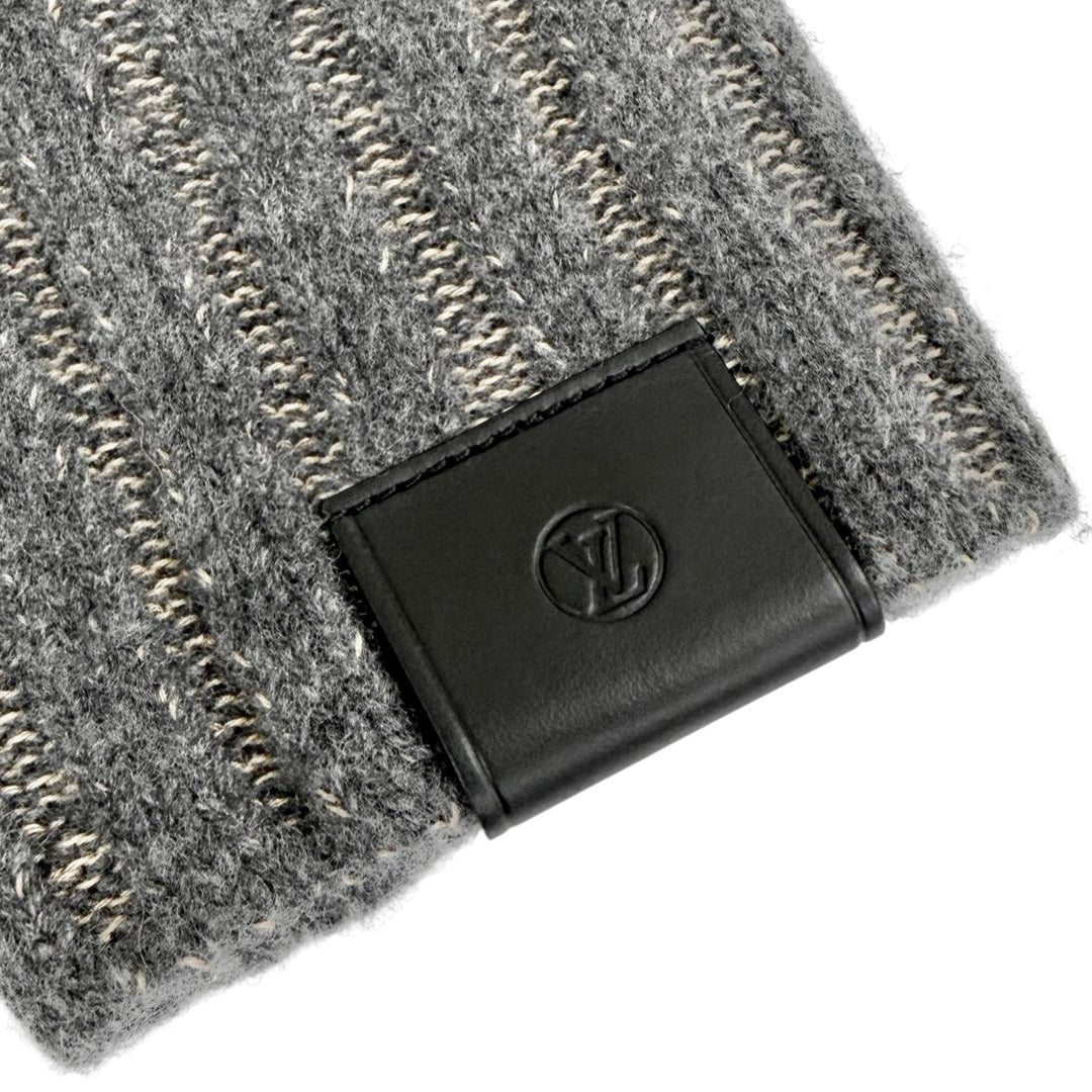 Excellent LOUIS VUITTON LV logo leather patch high-neck ribbed knit XL