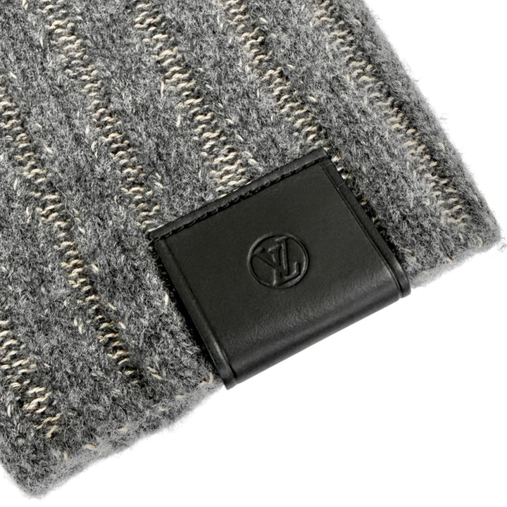 Excellent LOUIS VUITTON LV logo leather patch high-neck ribbed knit XL