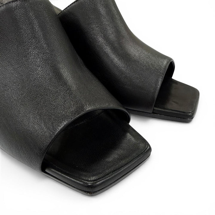 Excellent HERMES Sandals Iconic Chaine d'Ancre heel leather black Women 38