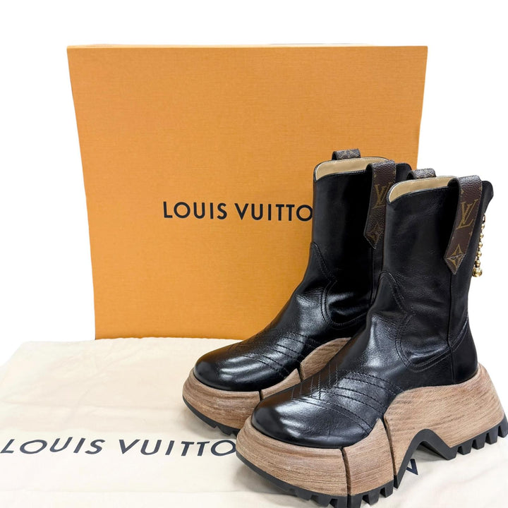Pristine LOUIS VUITTON Ankle boots LV Zoom Line Wood heel platform 37