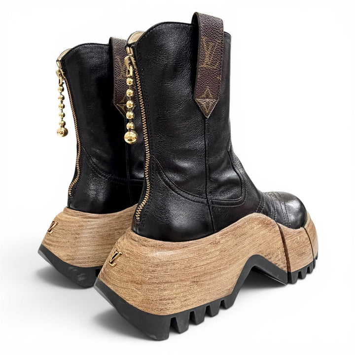 Pristine LOUIS VUITTON Ankle boots LV Zoom Line Wood heel platform 37