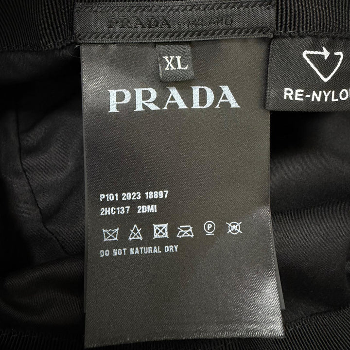 Excellent PRADA hat Re-Nylon Triangle With Logo Bucket black