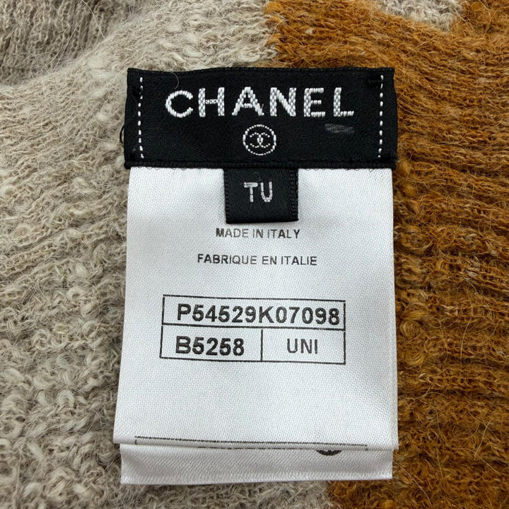 Great CHANEL Scarf Linen blend COCO Mark metal buttons Brown alpaca P54529K07098