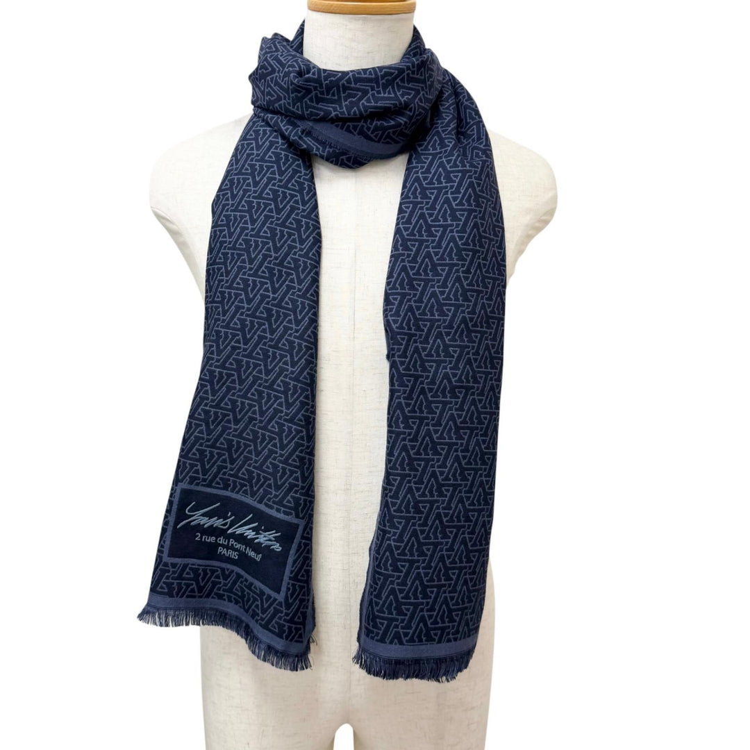 Great LOUIS VUITTON Scarf LV Standout Logo Print Scarf Navy wool mens M79639