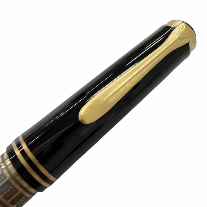Great PERIKAN fountain pen Toledo Cap type black 18K mens M700