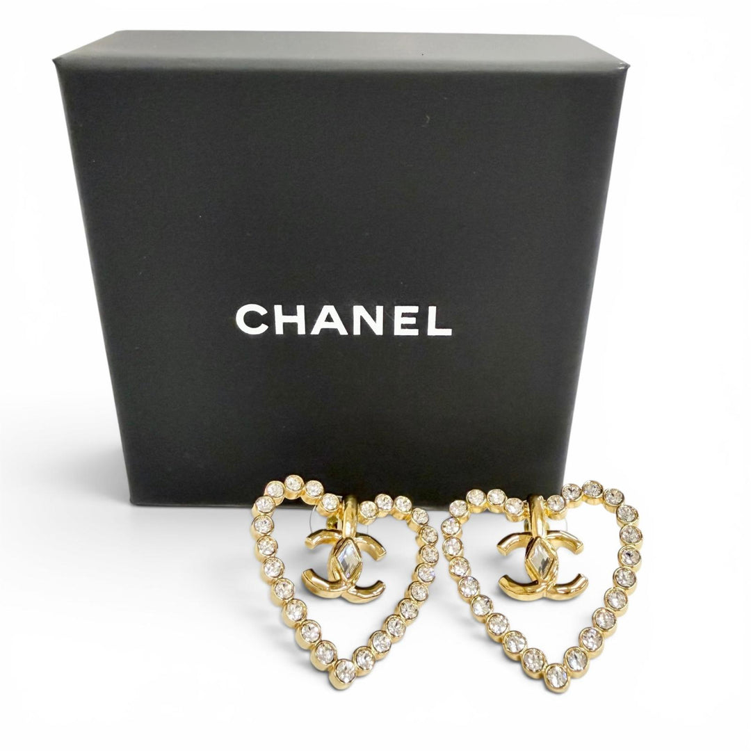 Excellent CHANEL COCO Mark Heart Crystal Rhinestone Piercing (Pair) L23C AB9926