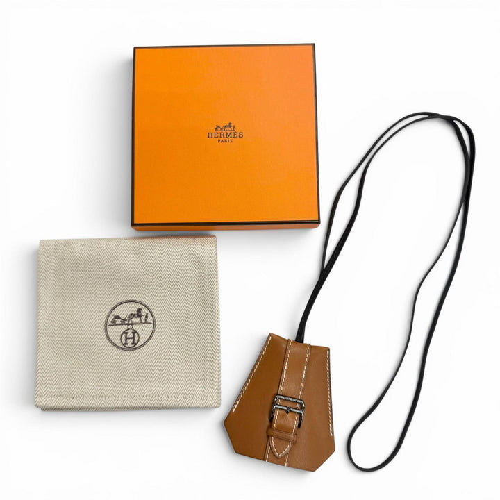 Excellent HERMES Necklace Clochette Buckle Long Necklace leather mens