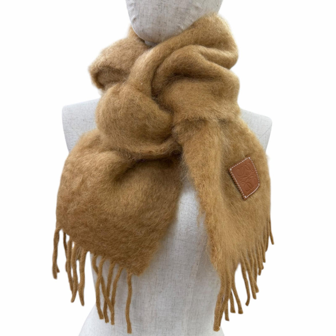 Excellent LOEWE Scarf Anagram leather logo patch with fringe Brown mohair Women