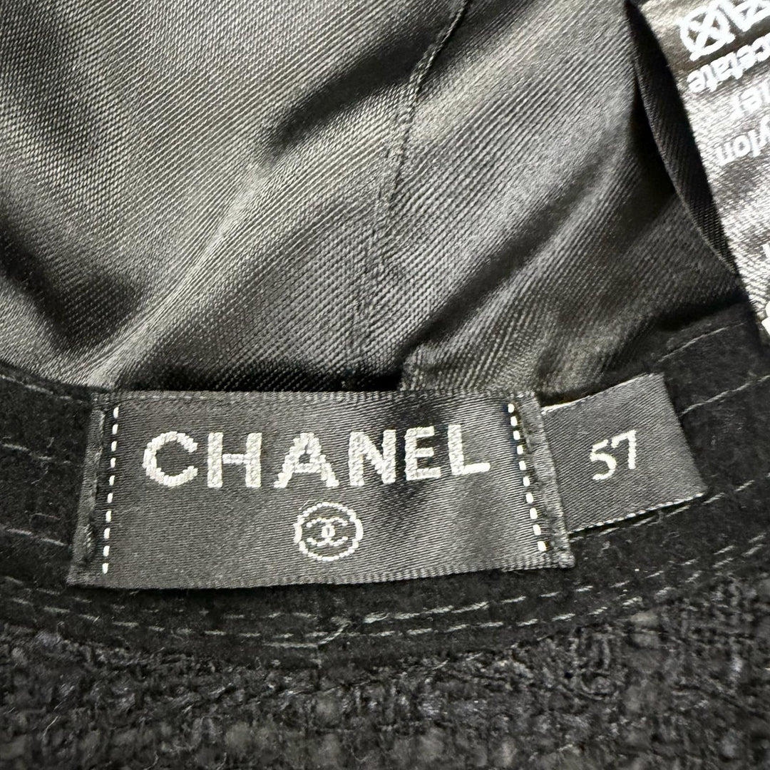 Great CHANEL hat Silk blend corsage COCO Mark tweed black wool Women 57