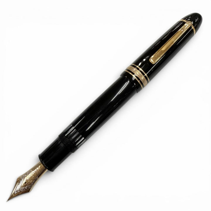 Great MONTBLANC fountain pen Meisterstück 149 white star black 14K mens