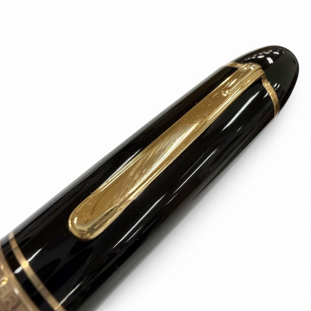 Great MONTBLANC fountain pen Meisterstück 149 white star black 14K mens