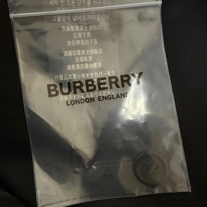 Pristine BURBERRY Short sleeve shirt Logo print, open collar. black silk mens
