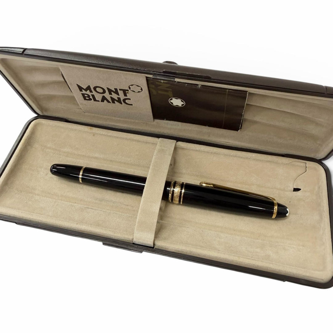 Excellent MONTBLANC fountain pen Meisterstück Classic black 14K