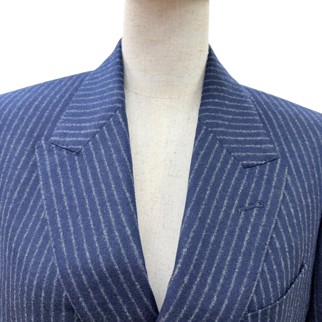 Pristine CELINE tailored jacket peaked lapel, double-breasted. 34 2V98E920C