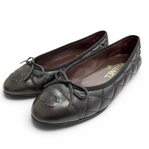Great CHANEL pumps COCO Mark Ribbon Matelassé Leather Flats black 35 G26250