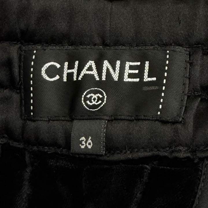 Excellent CHANEL Pants COCO Mark Velor black Viscose Women 36 P65296