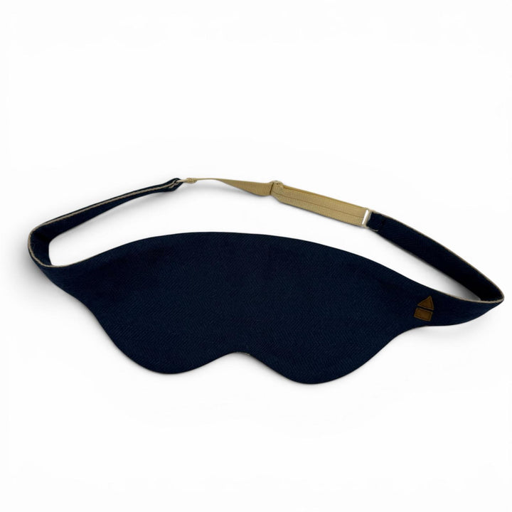 Pristine HERMES Traveler 3 Eye Mask, Room Socks, and Pouch Set Navy cashmere