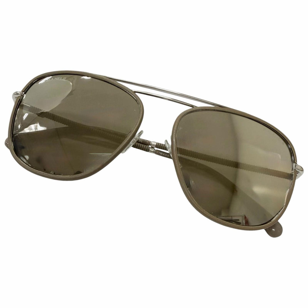 Great CHANEL sunglasses Double-bridge mirrored aviator glasses