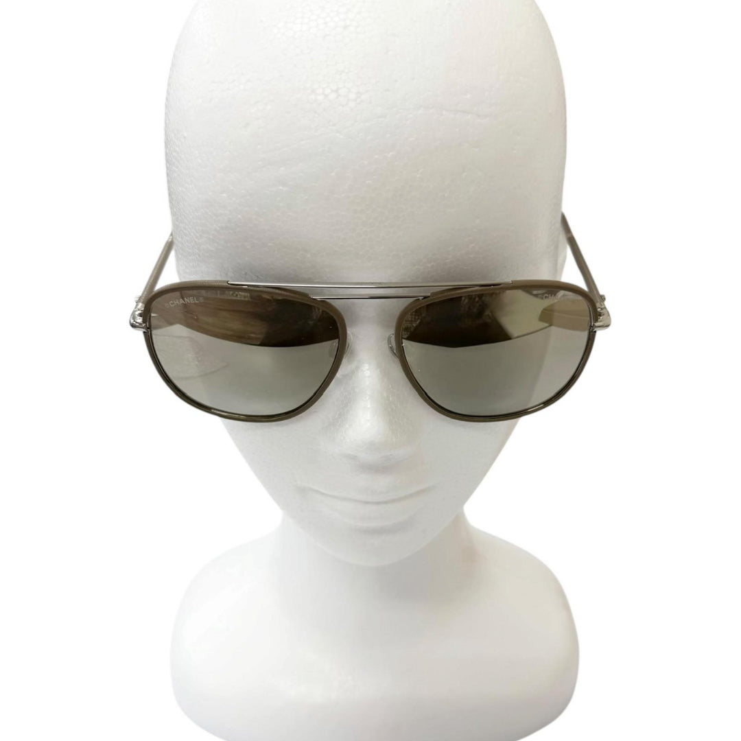 Great CHANEL sunglasses Double-bridge mirrored aviator glasses