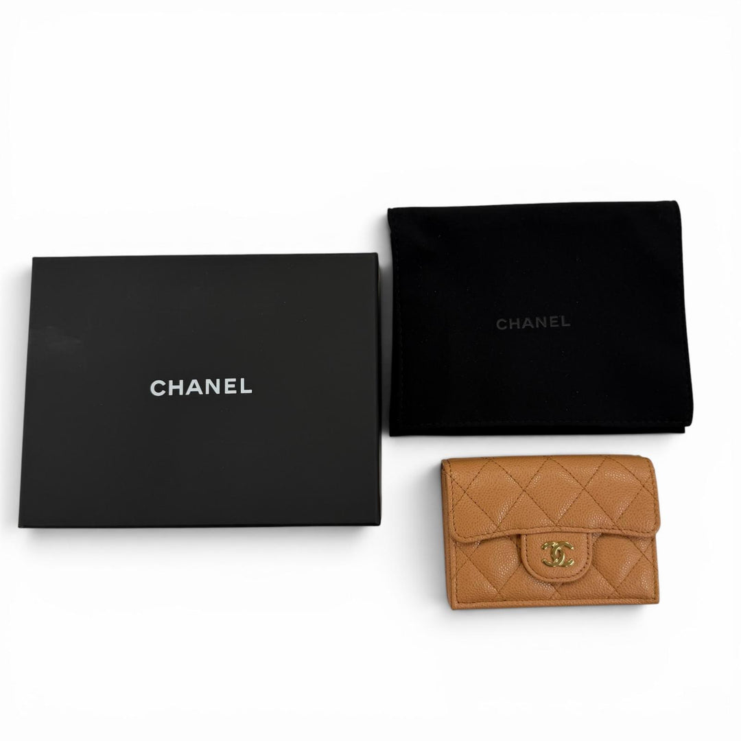 Pristine CHANEL Classic small flap wallet COCO Mark Matrasse Brown AP0230