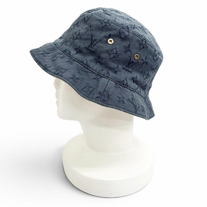 Great LOUIS VUITTON Chapeau Monogram Denim Reversible bucket hat Indigo L MP2441