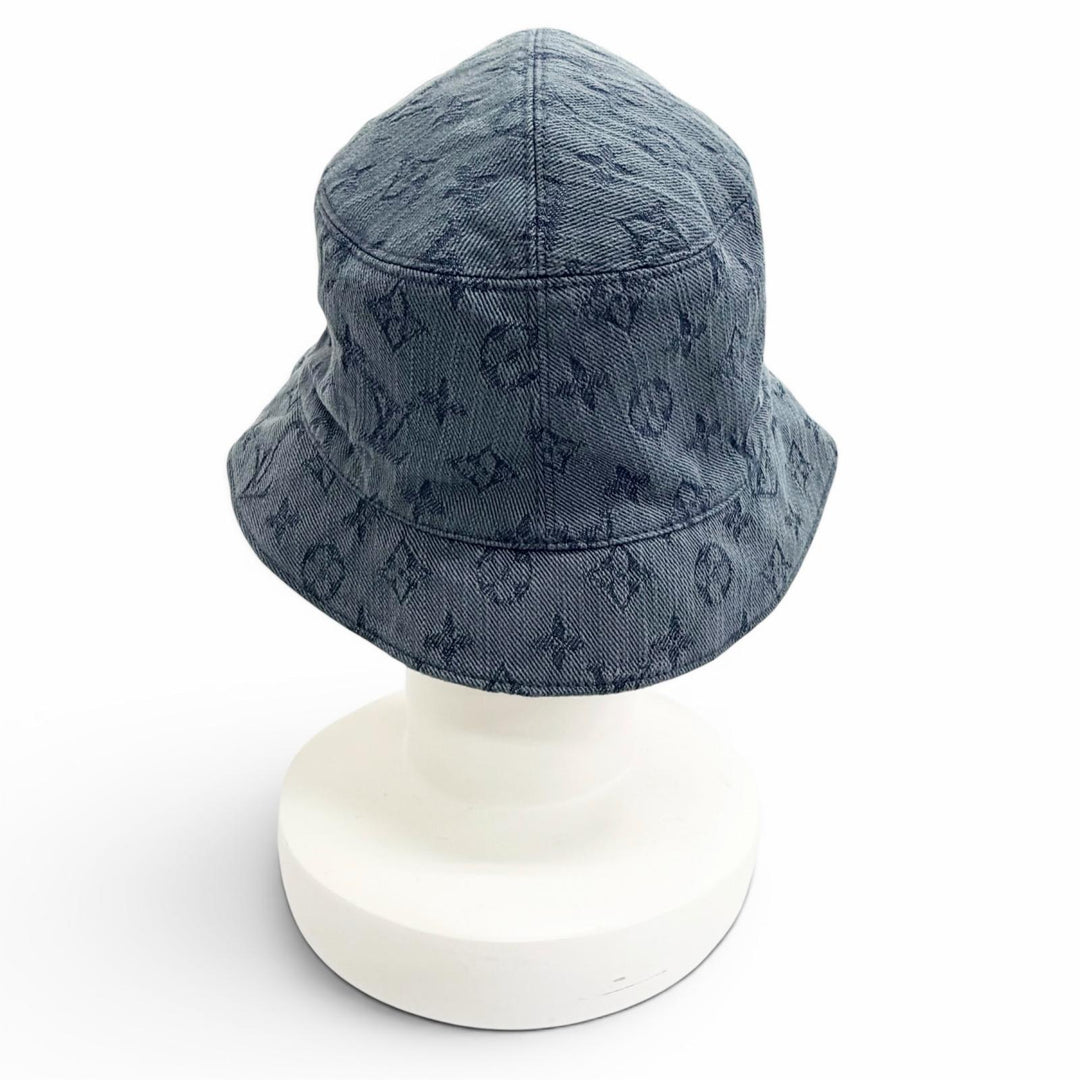 Great LOUIS VUITTON Chapeau Monogram Denim Reversible bucket hat Indigo L MP2441