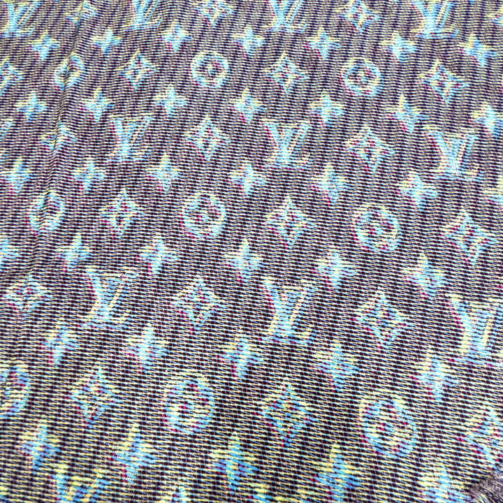 Excellent LOUIS VUITTON LV Pop Monogram Large Shawl Stole Blue silk MP2539