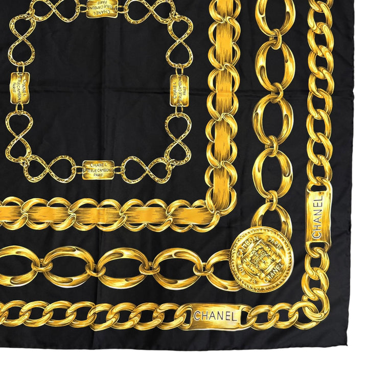 Excellent CHANEL scarf Logo design, Chain belt pattern, large size black silk