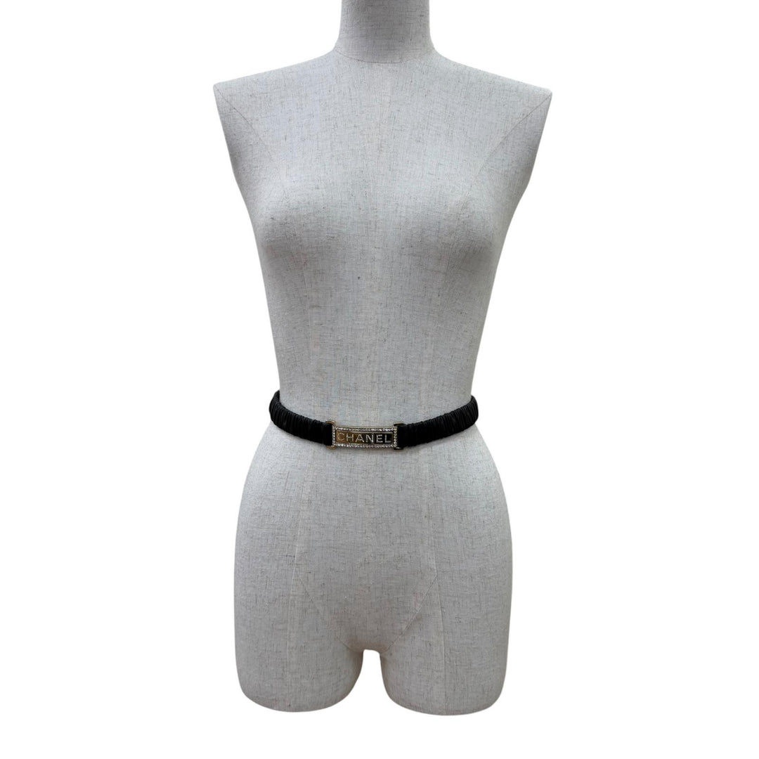 Very Good CHANEL belt Logo buckle, rhinestone leather black leather Women B23C
