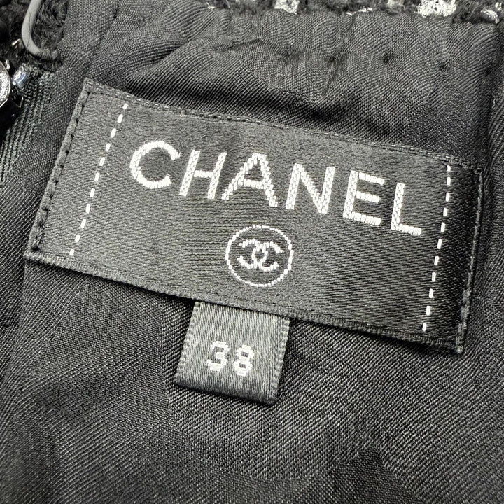 Excellent CHANEL Tight Skirt COCO Mark Sequin-embellished Tweed black 38 P65335