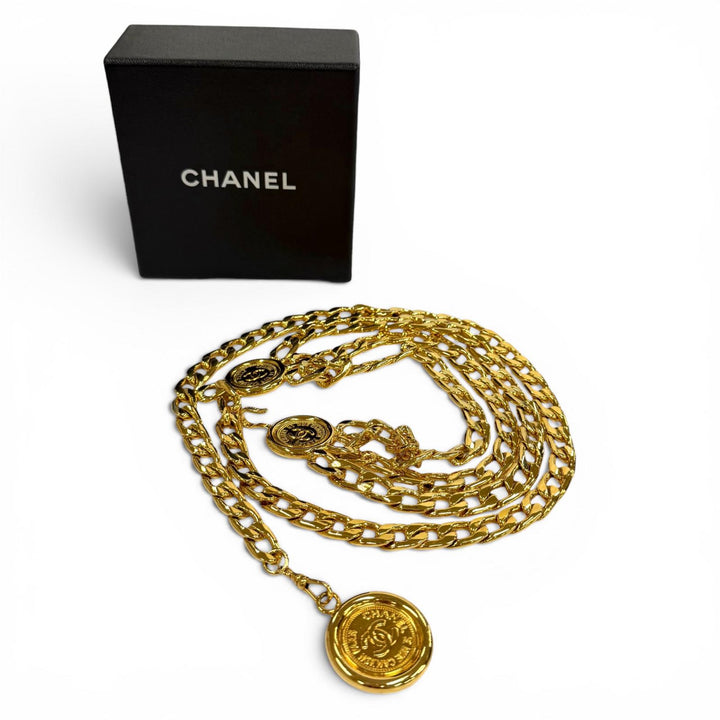 Great CHANEL belt COCO Mark Metal Chain gold Gold Plated Women 95P