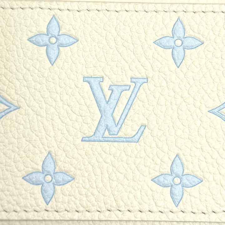 Pristine LOUIS VUITTON Bifold Wallet Portefeuille Claire Monogram Ann Platt