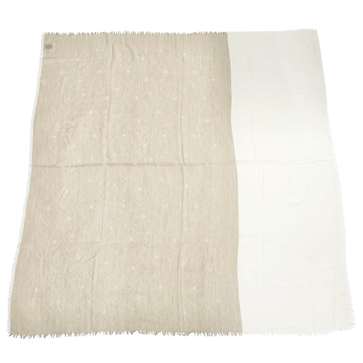 Great CHANEL Stall COCO Mark Logo Matelassé Pattern Mini Fringe Shawl Beige 19P