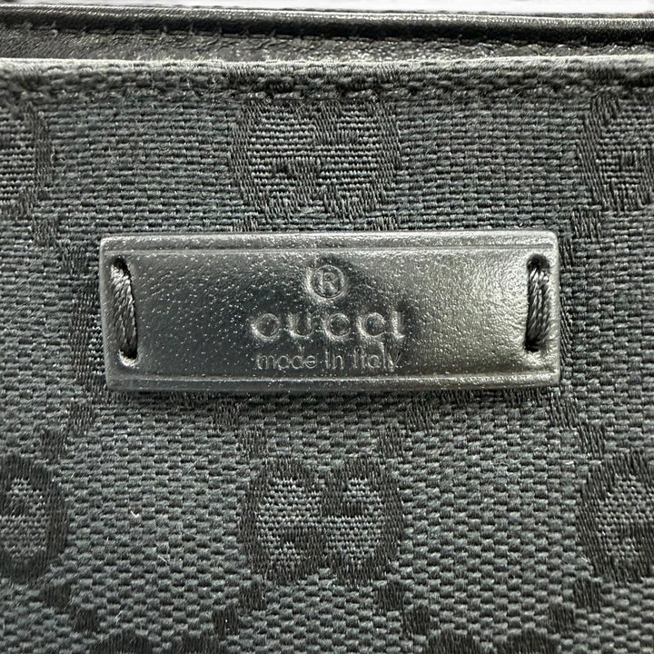 Great GUCCI Handbag Leather logo patch zip pouch black GG canvas Women 106644