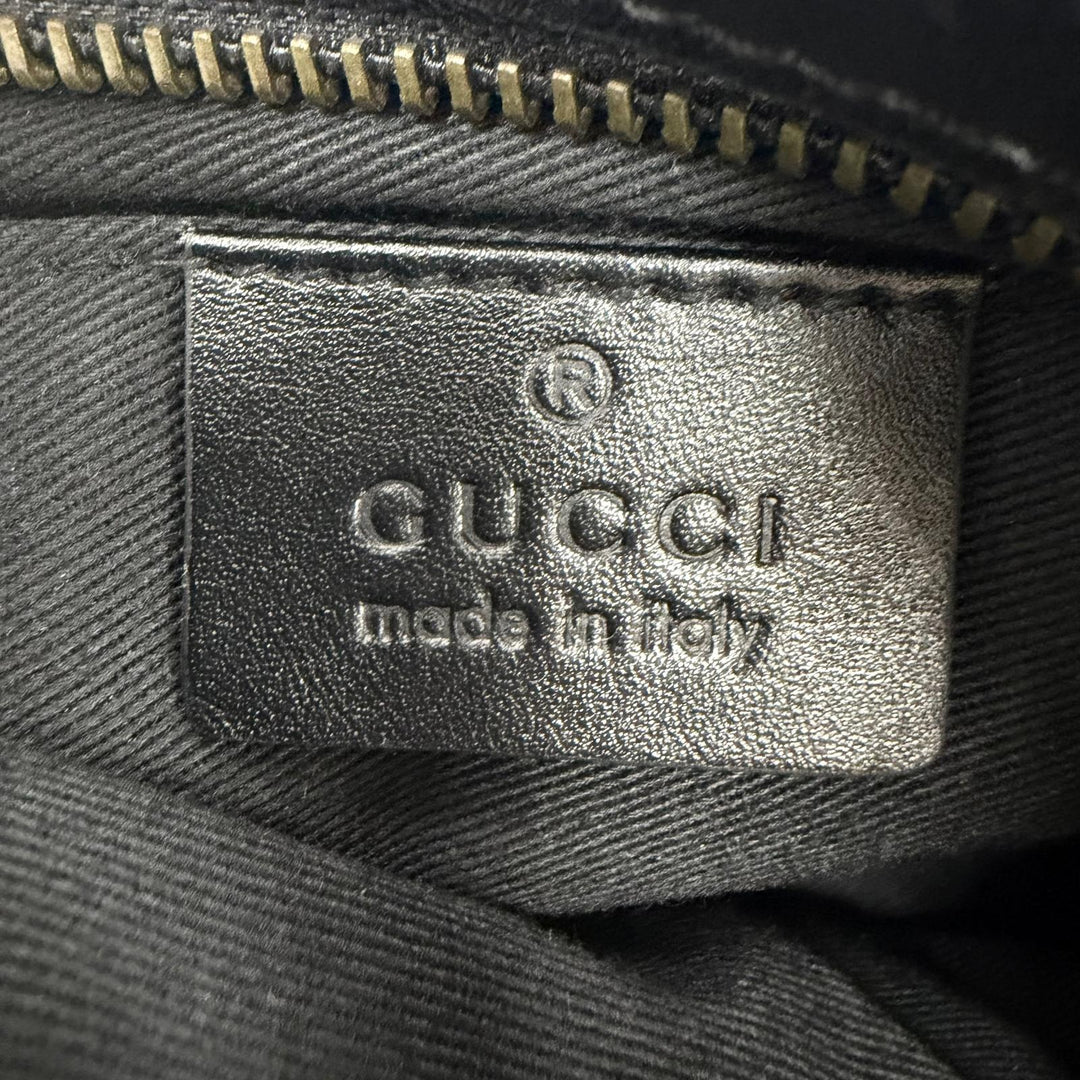Great GUCCI Handbag Leather logo patch zip pouch black GG canvas Women 106644