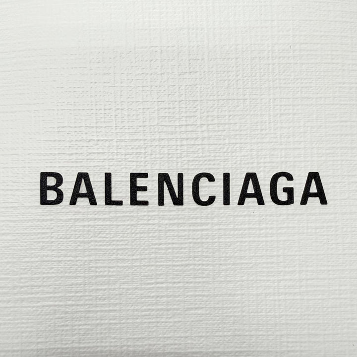 Excellent BALENCIAGA Shoulder Bag shopping phone holder white leather