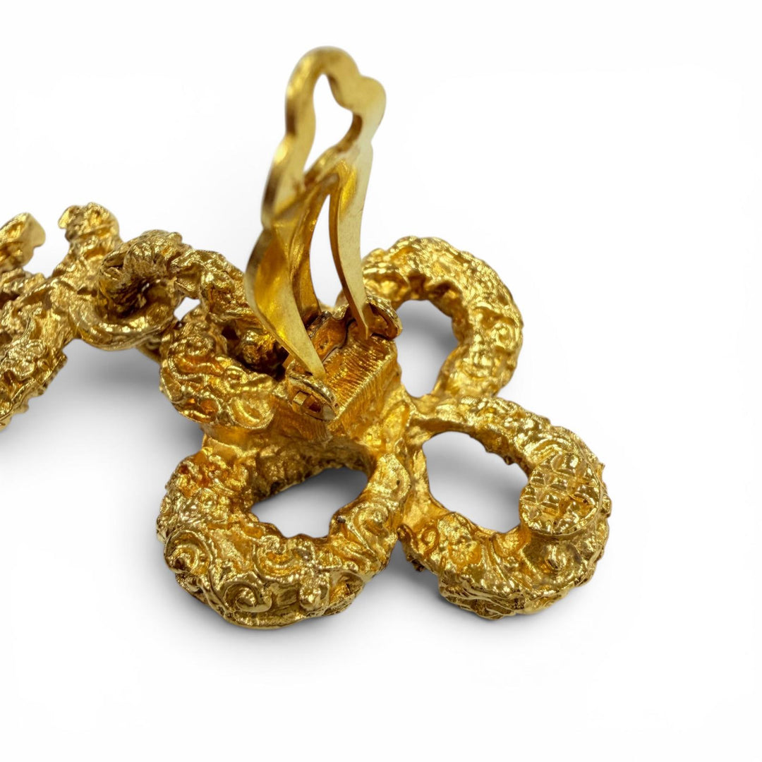 Excellent CHANEL Earring Lava Flower COCO Mark Swing gold metal Women 93A