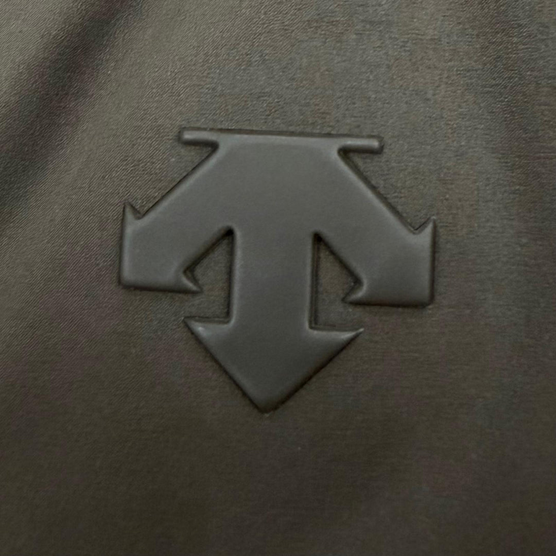 Great DESCENTE Down jacket Mountaineer khaki polyester mens L DAMUGK30U