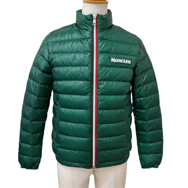 Great MONCLER Down jacket PETICHET GIUBBOTTO Logo Patch Light