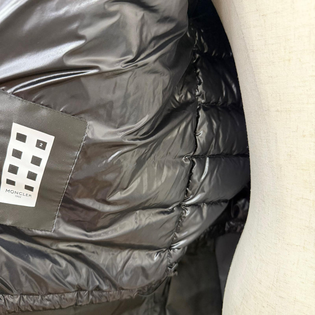 Excellent MONCLER GENIUS 2 Barbour Coverall WIGHT Down-lined, waxed jacket