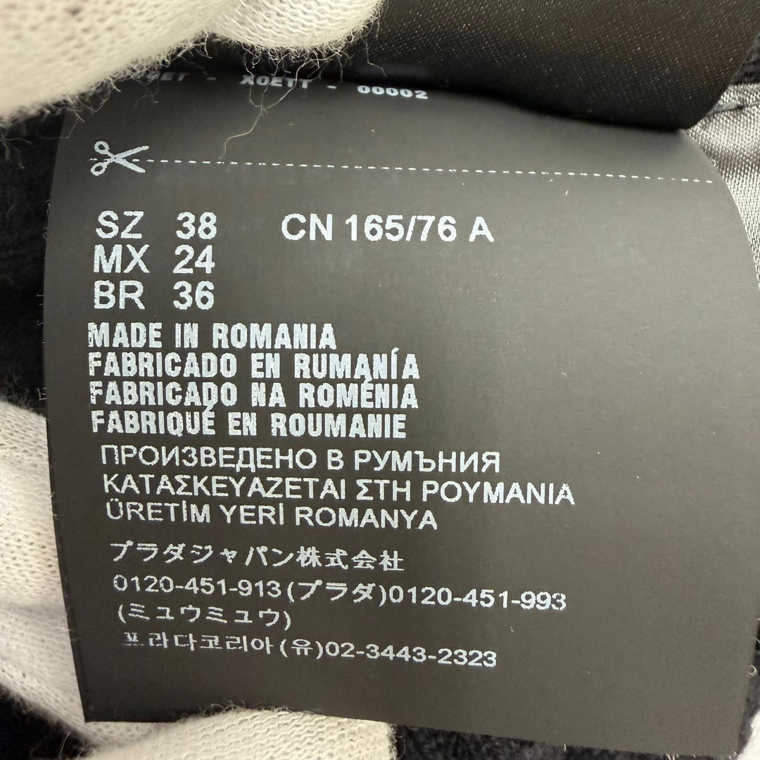 Great PRADA knit Cashmere blend logo embroidered long-sleeved black 38 P24M26