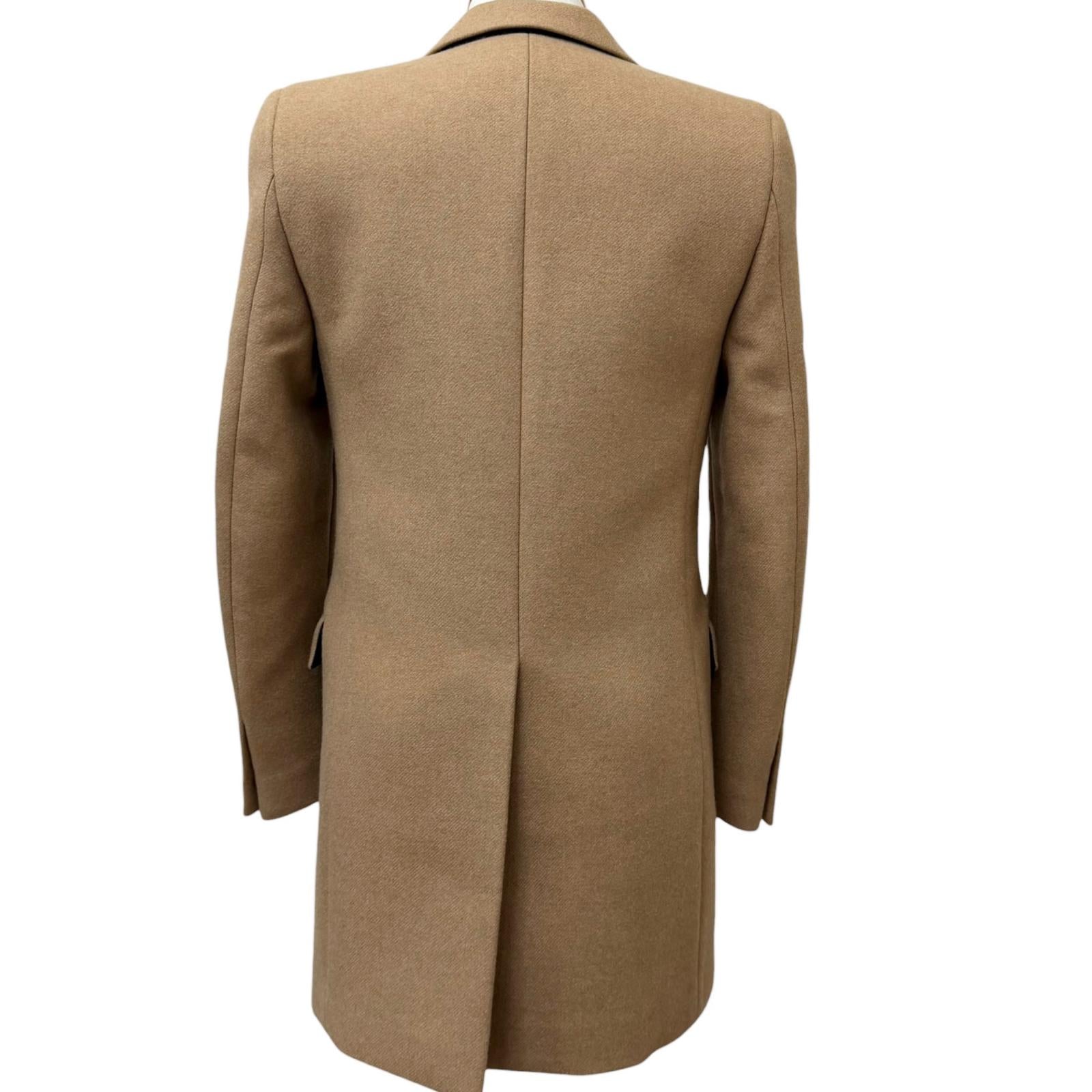 Great SAINT LAURENT PARIS Chester coat Fly-front placket beige